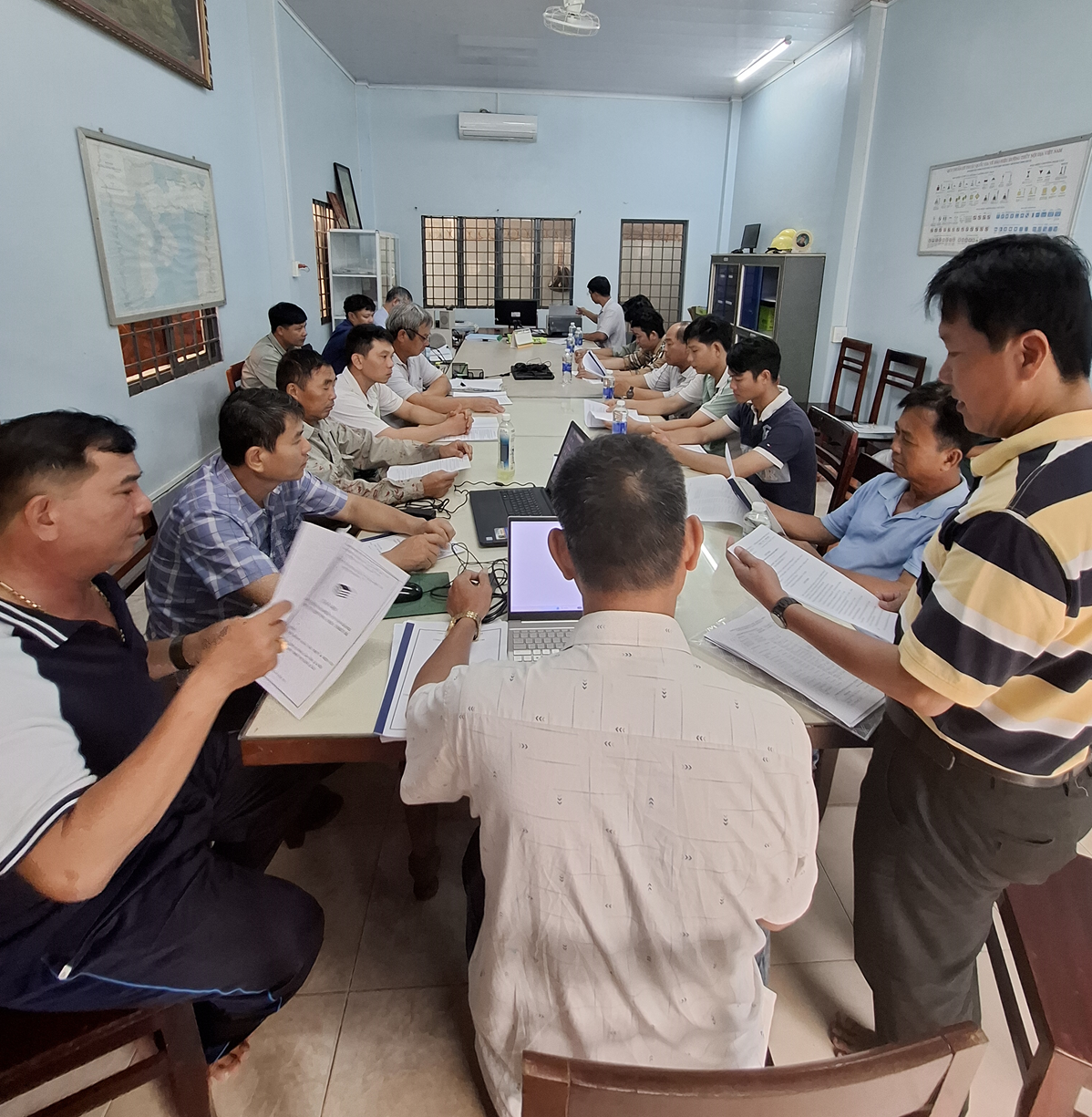 Công ty tổ chức khóa tập huấn hướng dẫn vận hành phương tiện, thiết bị cho người lao động năm 2025