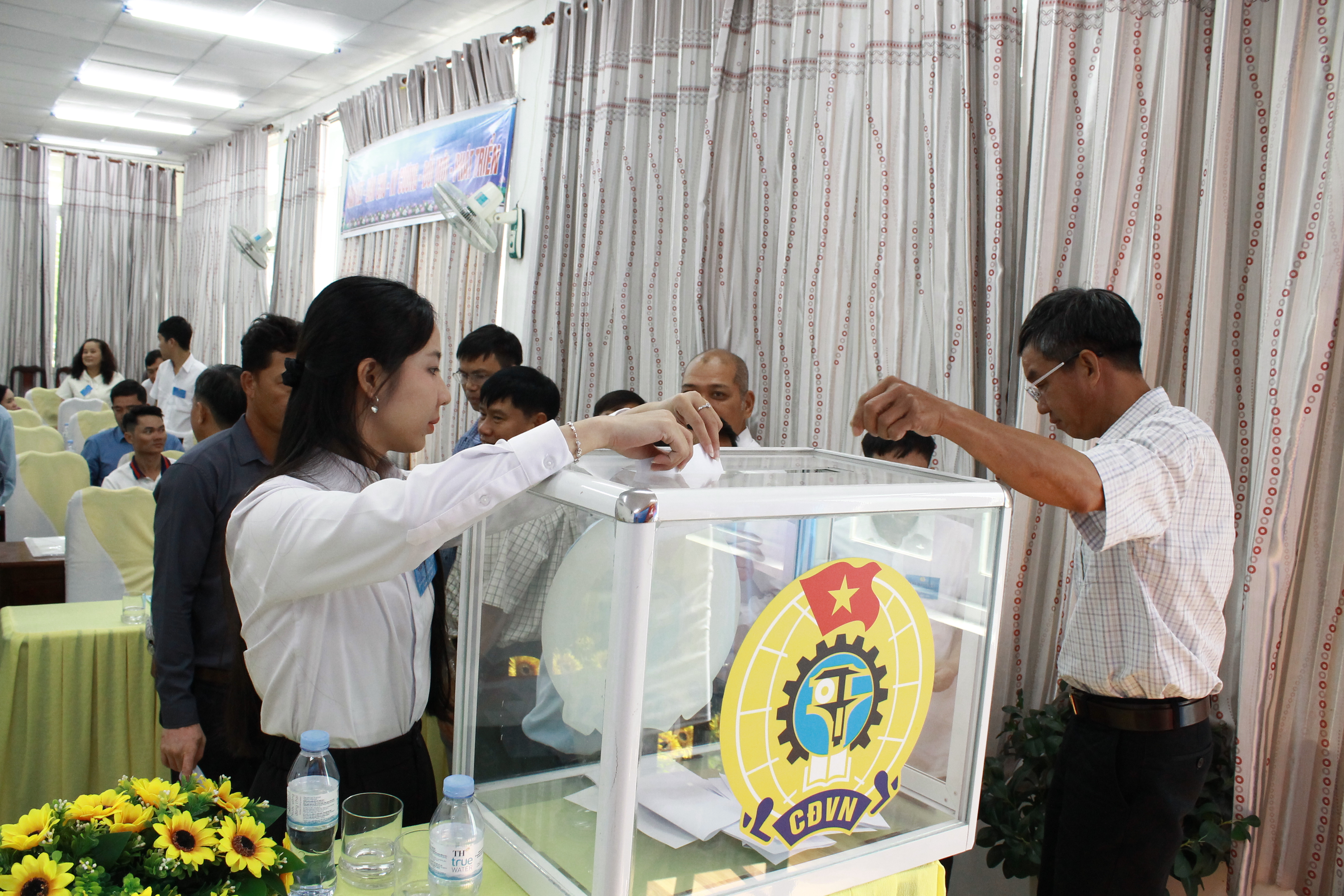 j.jpg